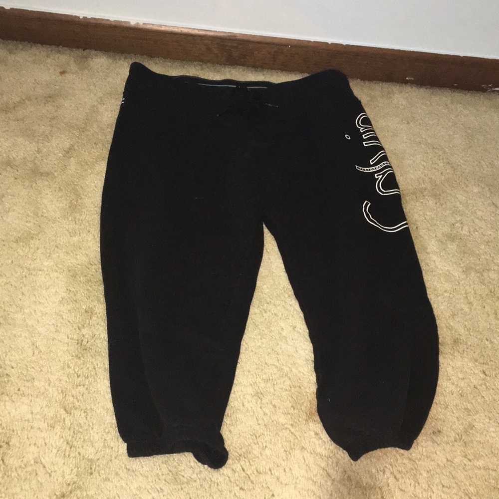 Calvin Klein Performance Capri Joggers